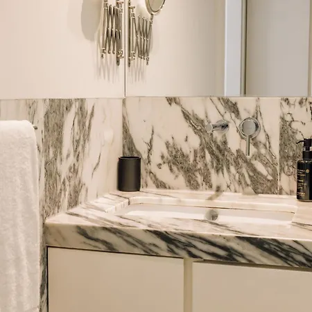 Ando Living - Sao Nicolau House * Lisbona