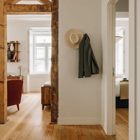 Ando Living - Sao Nicolau House 아파트호텔 리스본