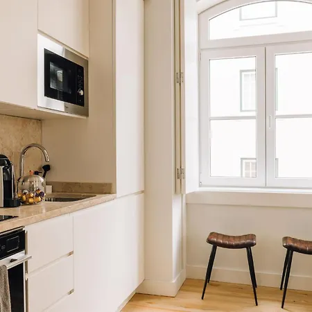 Ando Living - Sao Nicolau House 아파트호텔 4*