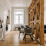 Ando Living - Sao Nicolau House Aparthotel 4*