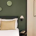 Ando Living - Sao Nicolau House Aparthotel