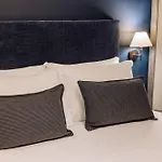 Ando Living - Sao Nicolau House Lissabon