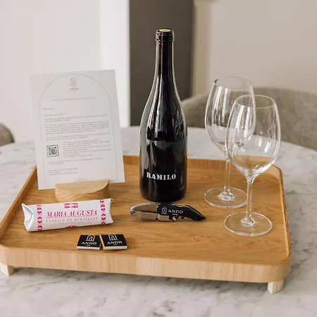 Ando Living - Sao Nicolau House アパート